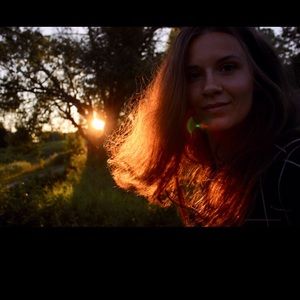 Meet your Posher, Jade